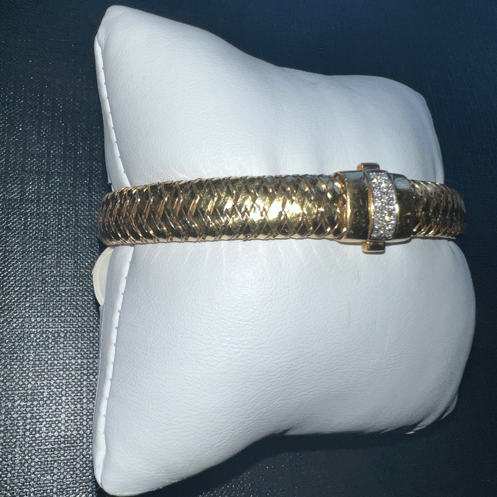 Roberto Coin Primavera 18k Gold, Diamond Bracelet - Picture 2 of 13
